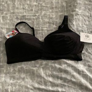 Brand new Hanes wire free bra